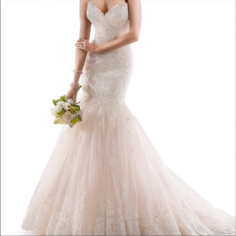 Maggie Sottero Marianne wedding dress Ivory 10